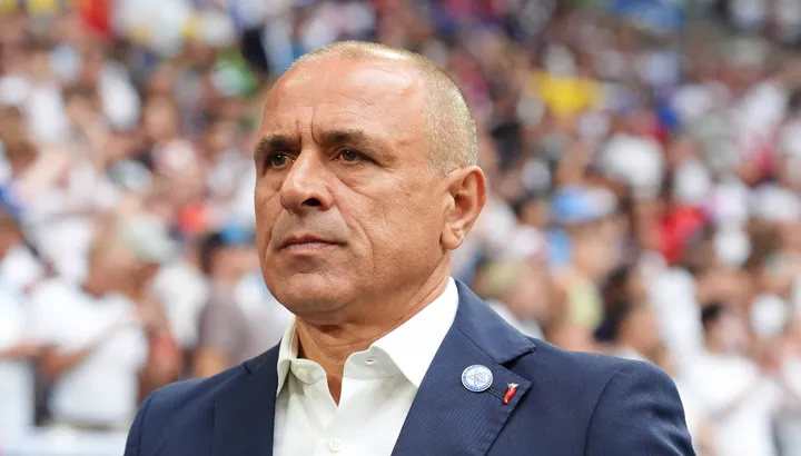 Slovacia și Kosovo se luptă pentru un loc la Cupa Mondială: Un duel cu miză mare Bratislava, 14 mai 2024 – Slovacia și Kosovo se înfruntă joi seară într-o semifinală a play-off-ului pentru Cupa Mondială, cu gândul de a face un pas decisiv spre o prezență istorică în America de Nord