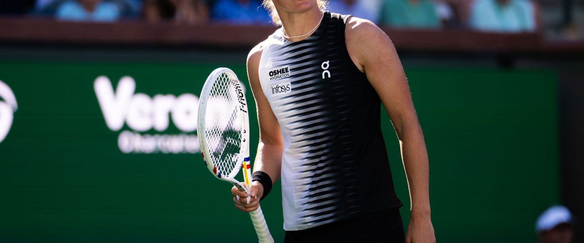 Surprize la Indian Wells: Svitolina o învinge pe Swiatek, Rybakina avansează cu autoritate Indian Wells a fost scena unor răsturnări de situație spectaculoase în sferturile de finală