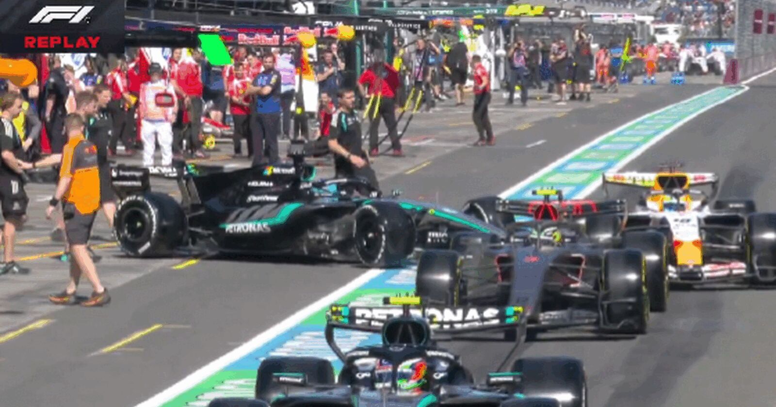 Ferrari domină antrenamentele în Australia, Russell se ciocnește cu Lindblad Melbourne – Prima sesiune de antrenamente din Marele Premiu al Australiei de Formula 1 a fost presărată cu probleme tehnice și incidente neașteptate