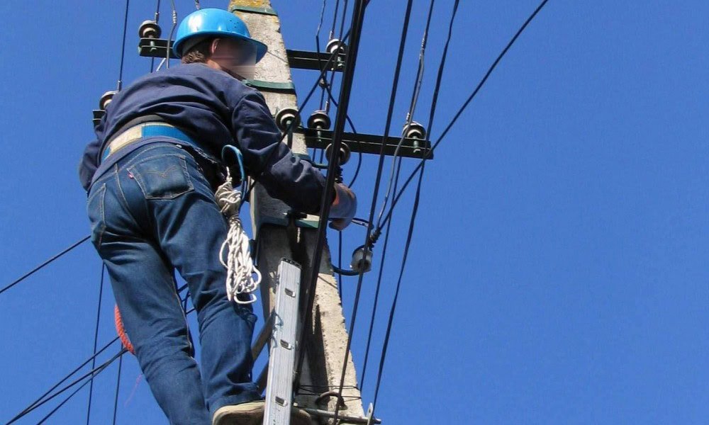 Întreruperi de curent programate în București, Ilfov și Giurgiu în martie 2026 Rețele Electrice Muntenia a anunțat întreruperi programate ale furnizării energiei electrice în perioada 23-29 martie 2026, în mai multe zone din București, Ilfov și Giurgiu
