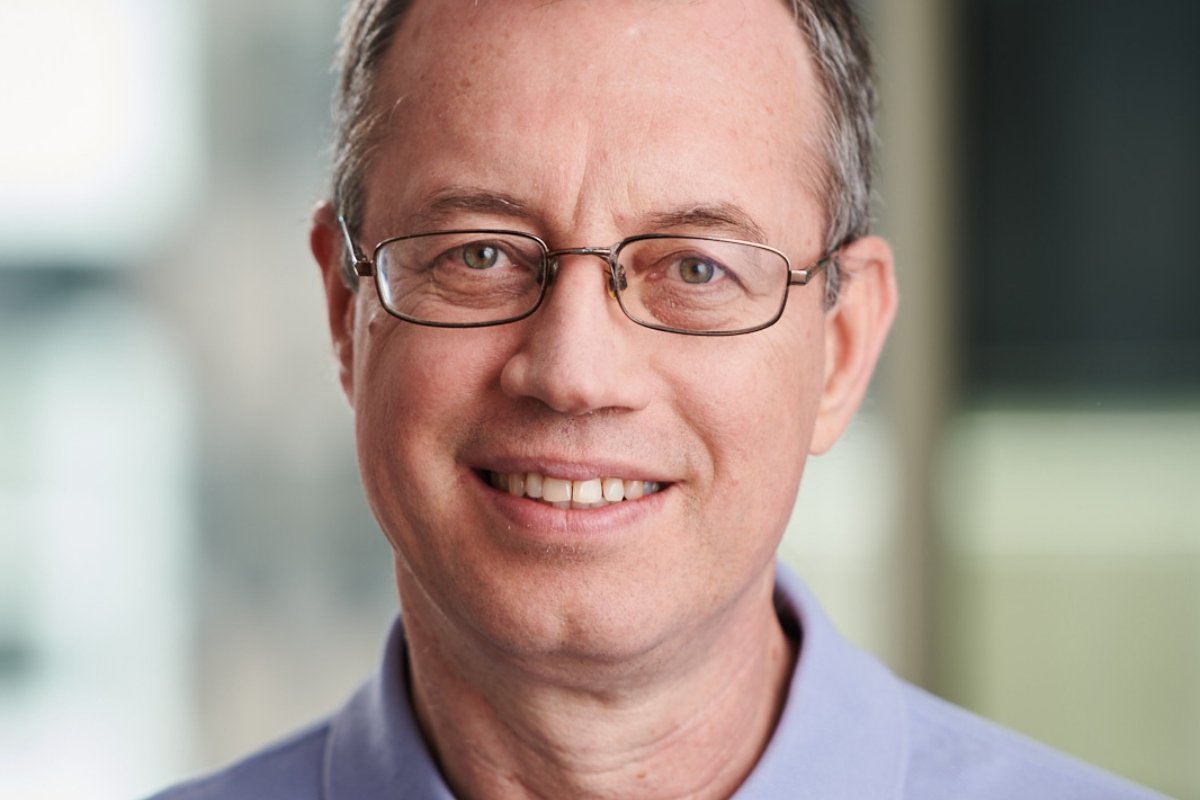 Cine este ion stoica, miliardarul român din topul forbes?