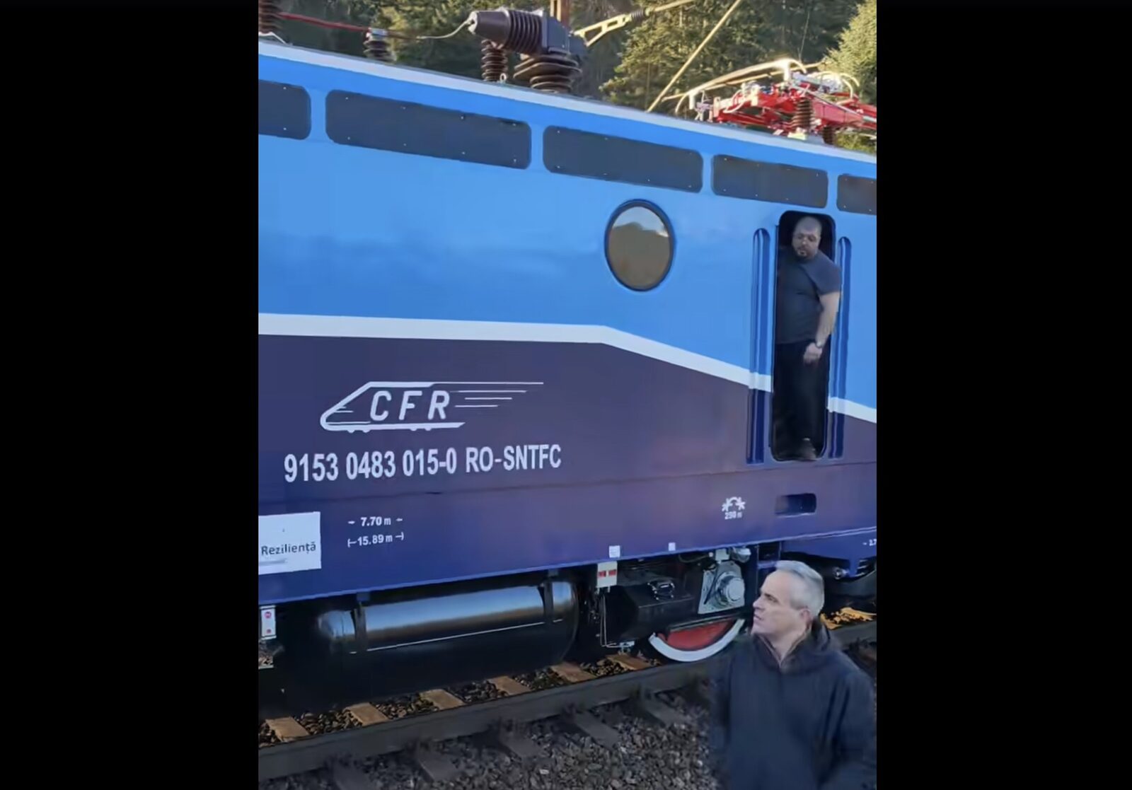 Locomotivă modernizată, defectă la primul drum București – Brașov. Tren cu întârziere