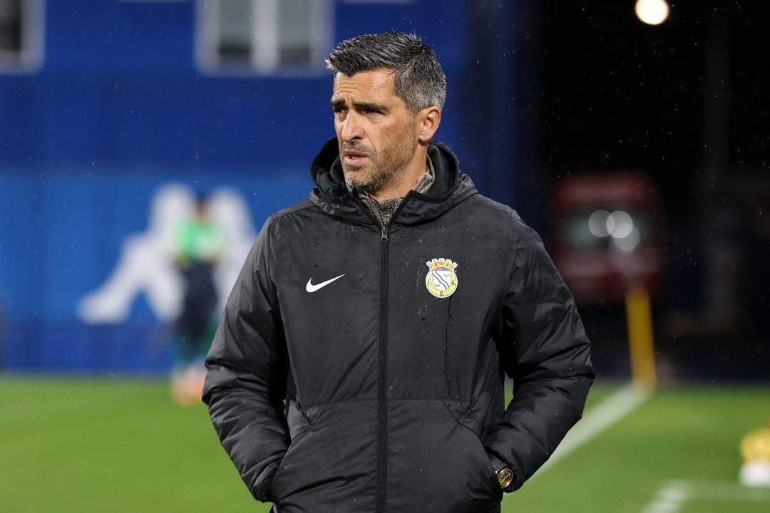 Alverca, demolată de Sporting: Reacția antrenorului și perspectiva asupra luptei pentru supraviețuire Alverca a suferit o înfrângere categorică, scor 1-4, în fața celor de la Sporting, în cadrul etapei a 27-a din I Liga portugheză