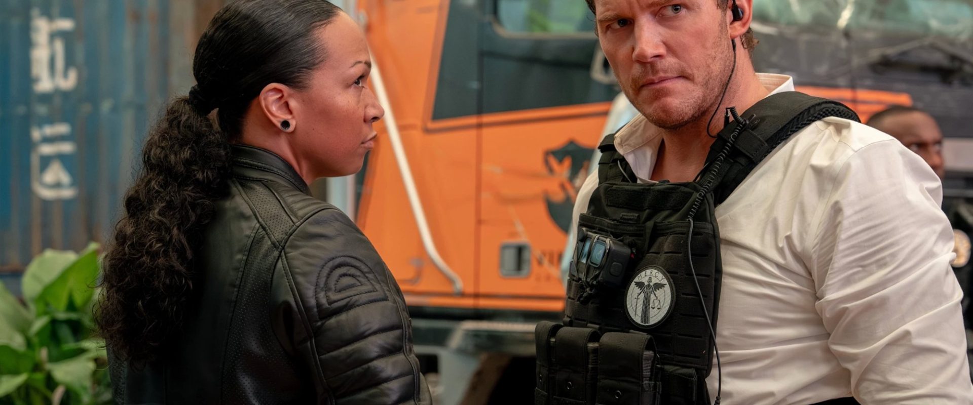„Mercy” – de la eșec în cinematografe la succes pe platformele de streaming Thrillerul SF „Mercy”, cu Chris Pratt în rol principal, pare să fi găsit casa perfectă pe platformele de streaming, unde a urcat rapid în topuri, după o prestație modestă în sălile de cinema