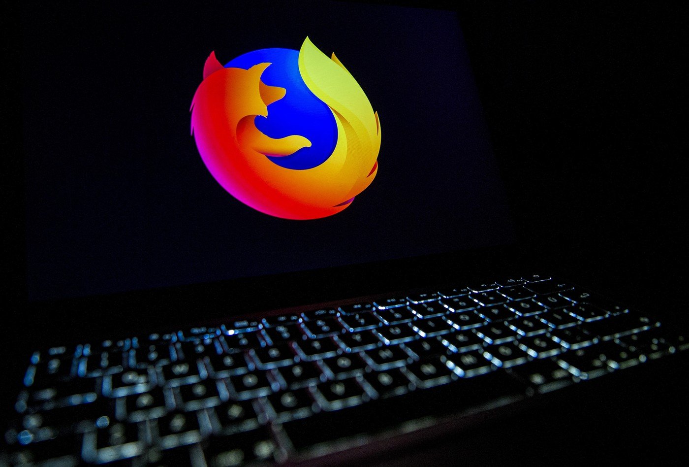Firefox lansează un VPN limitat, dar util pentru navigare securizată Mozilla aduce o nouă funcție VPN în browserul Firefox, dar cu unele limitări importante
