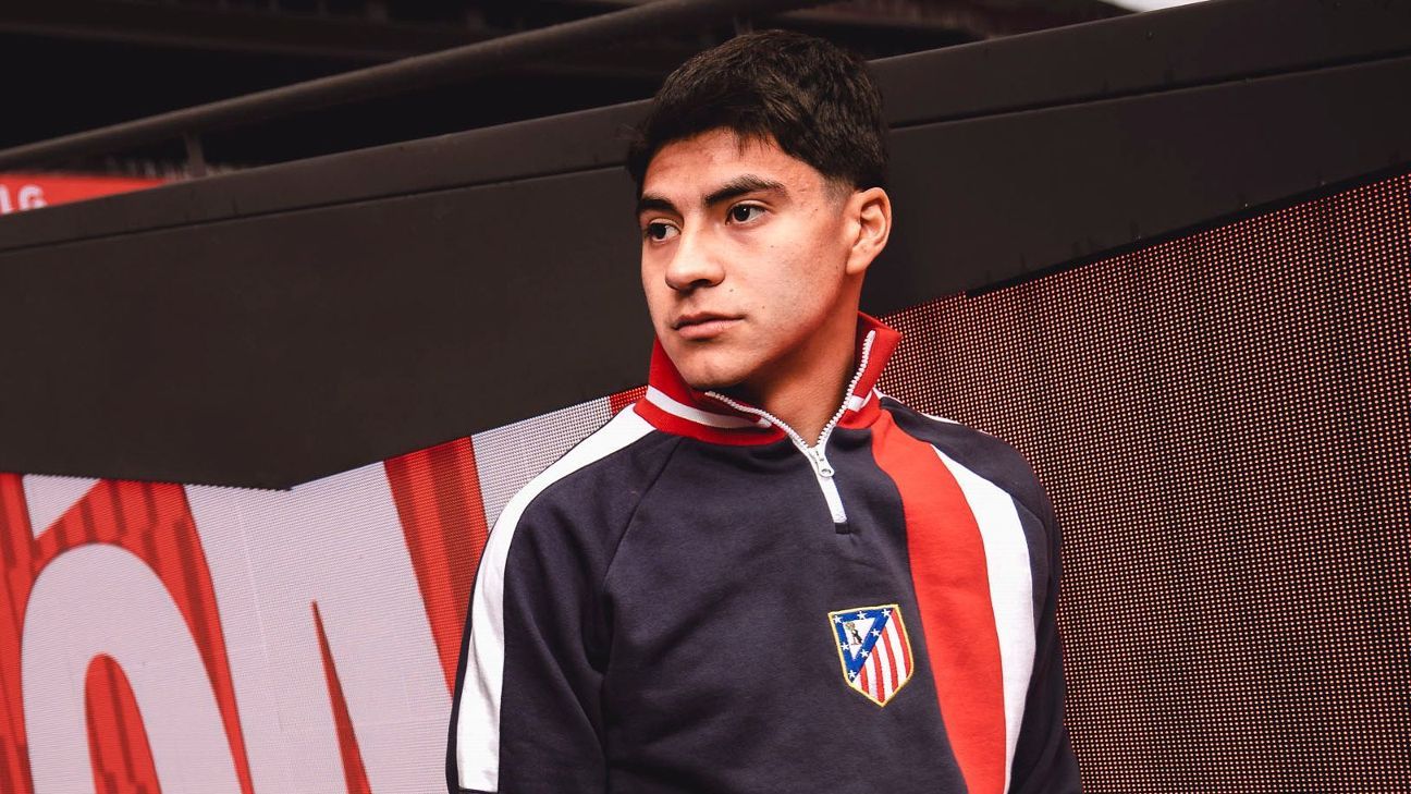 Obed Vargas es titular por primera vez con Atlético de Madrid
