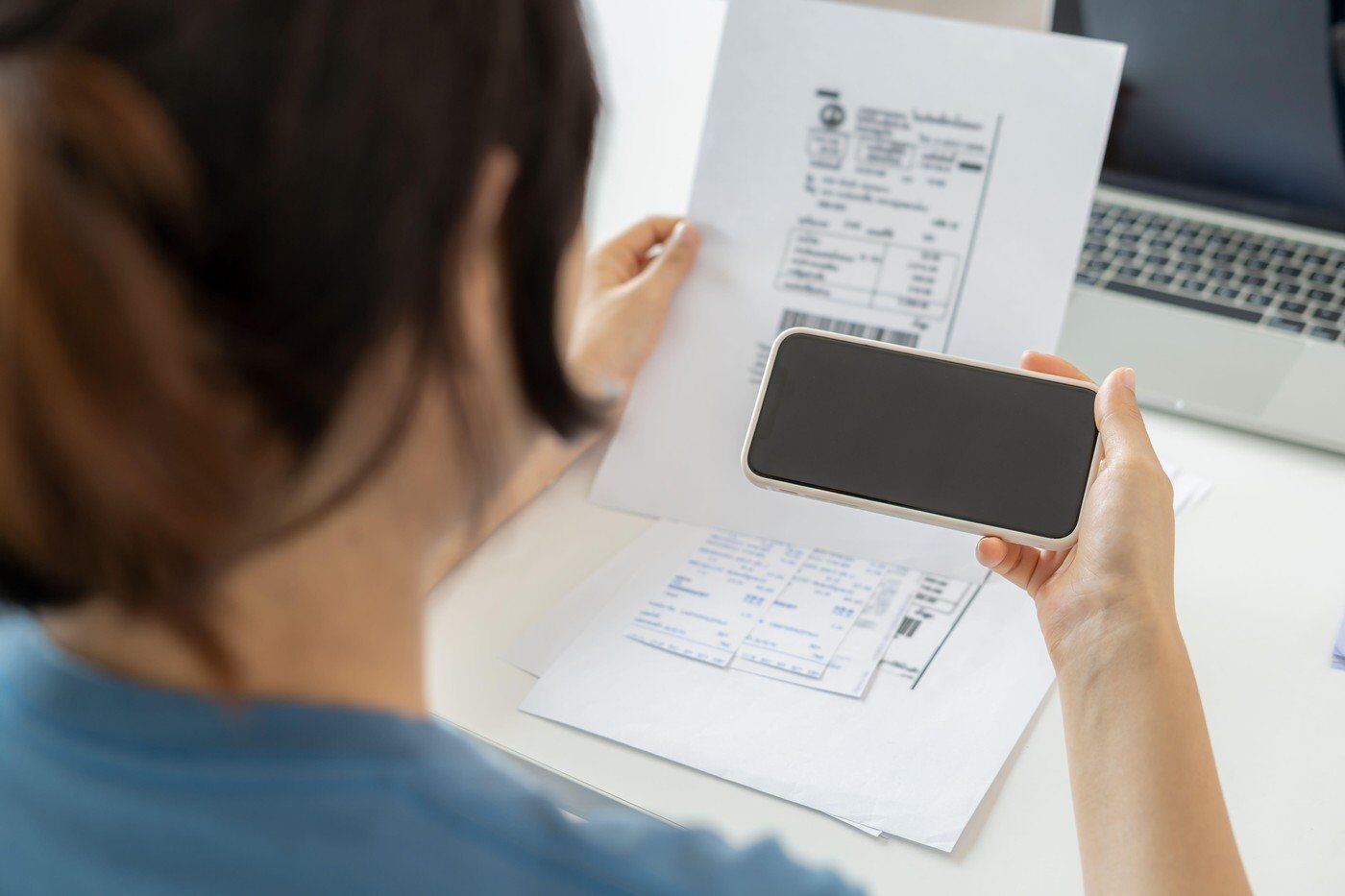 Portofelul digital de identitate, un pas spre simplificarea relației cu statul România se pregătește să lanseze portofelul digital de identitate, un instrument care va permite cetățenilor să controleze mai bine datele personale partajate cu instituțiile statului
