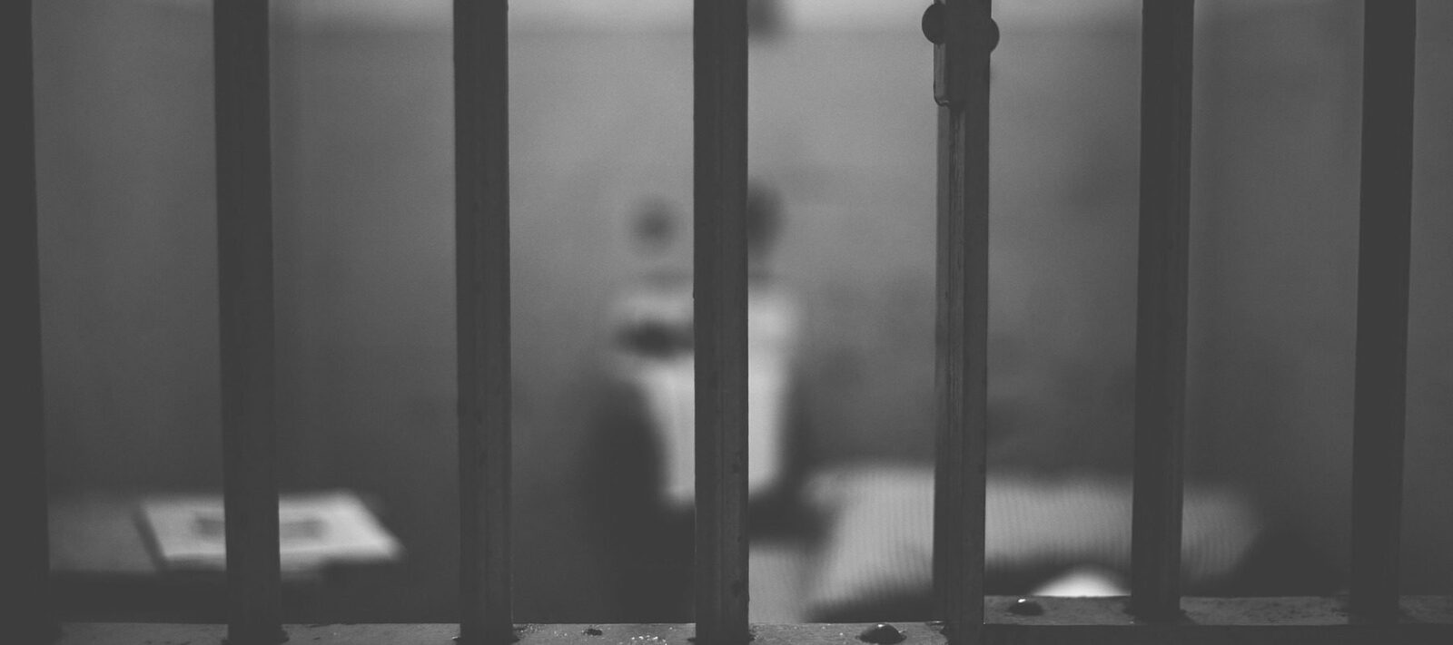Jihadistul Sabri Essid, condamnat la închisoare pe viață pentru genocid, soarta sa rămânând incertă Un jihadist francez, identificat ca Sabri Essid, a fost condamnat vineri, în contumacie, la închisoare pe viață de către o instanță din Franța