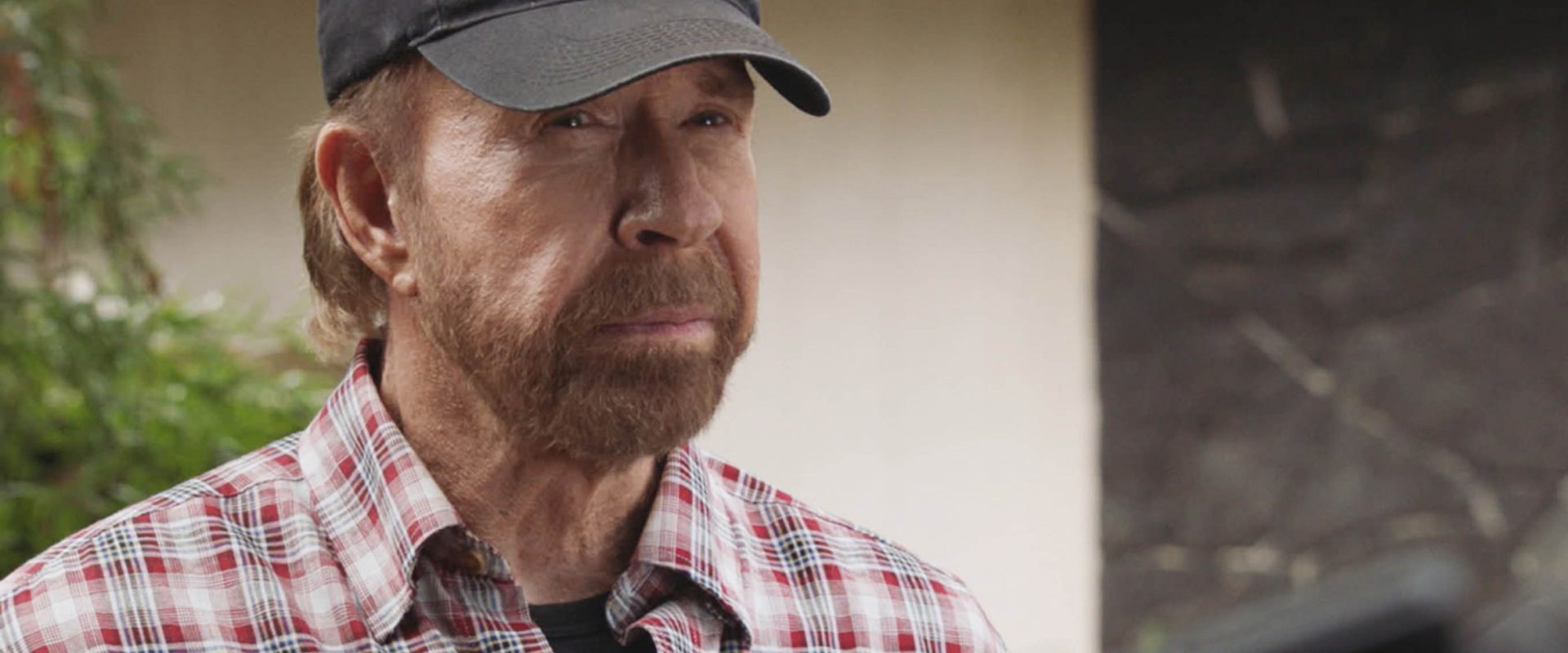 Chuck Norris, legenda artelor marțiale și a filmelor de acțiune, a murit Chuck Norris, actorul american cunoscut pentru rolurile sale în filmele de acțiune și pentru personajul Cordell Walker din serialul „Walker, Texas Ranger”, a murit joi dimineață în Hawaii