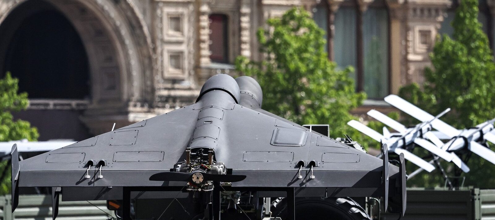 Zelenski: Rusia amplasează baze de drone în belarus