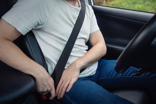 Pentru ce ești penalizat la examenul pentru permisul auto?