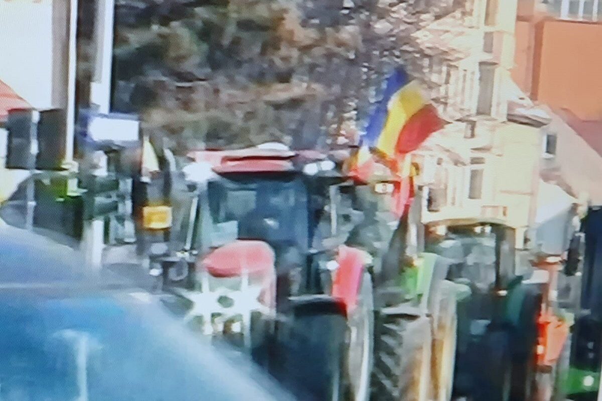 Fermierii cer amânarea taxelor și reducerea accizelor, invocând criza economică Alianța pentru Agricultură și Cooperare (AAC) solicită Guvernului măsuri urgente pentru a sprijini fermierii români, confruntați cu dificultăți economice