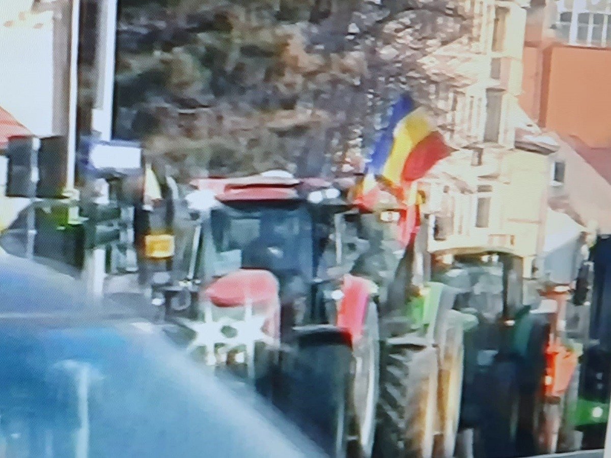 Fermierii cer amânarea taxelor și reducerea accizelor, invocând criza economică Alianța pentru Agricultură și Cooperare (AAC) solicită Guvernului măsuri urgente pentru a sprijini fermierii români, confruntați cu dificultăți economice