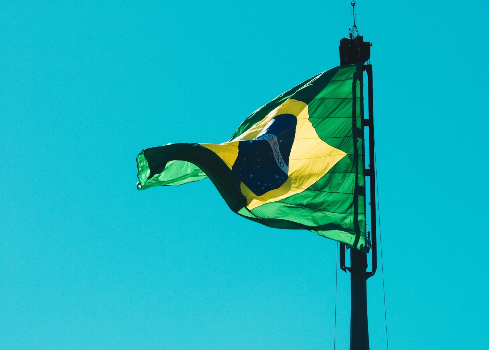 Un brazilian de 118 ani, cel mai longeviv om din lume, trăiește într-un azil Un bărbat din Brazilia, a cărui existență a trecut neobservată până acum, a fost recunoscut drept cea mai longevivă persoană din lume
