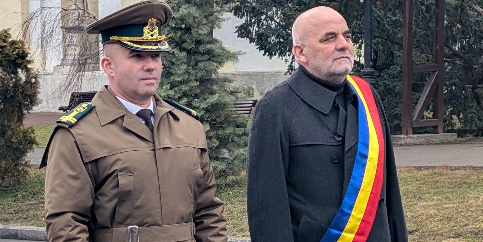 Primarul Sucevei, Vasile Rîmbu, suspendat din PSD pentru șase luni Vasile Rîmbu, primarul municipiului Suceava, a fost suspendat din Partidul Social Democrat pentru o perioadă de șase luni