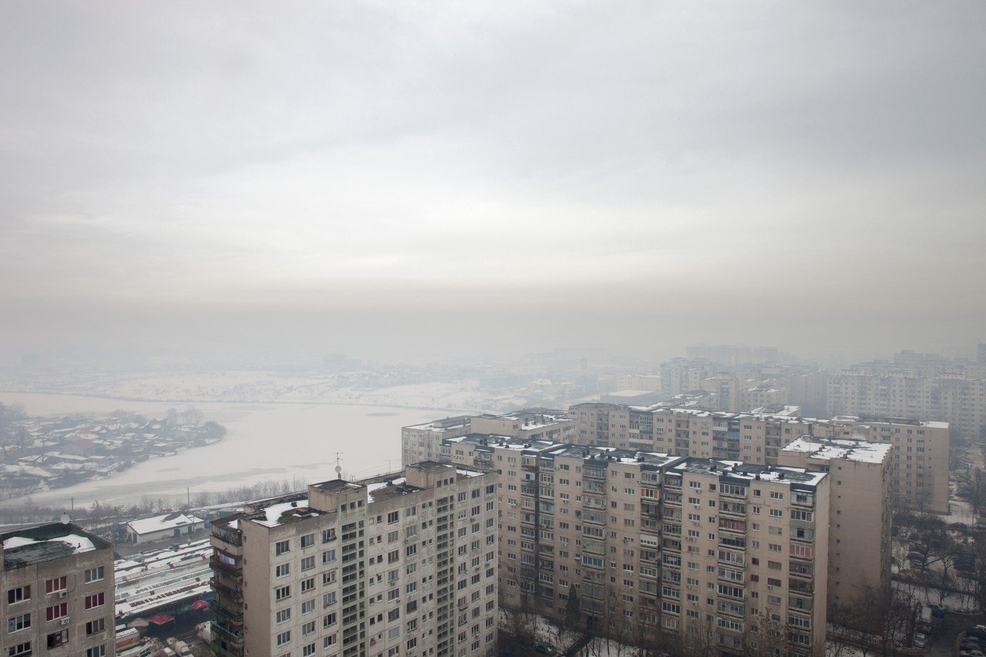 Bucureștiul este capitala europeană cu cel mai mare risc seismic, starea precară a clădirilor vulnerabile reprezentând un pericol major pentru locuitori