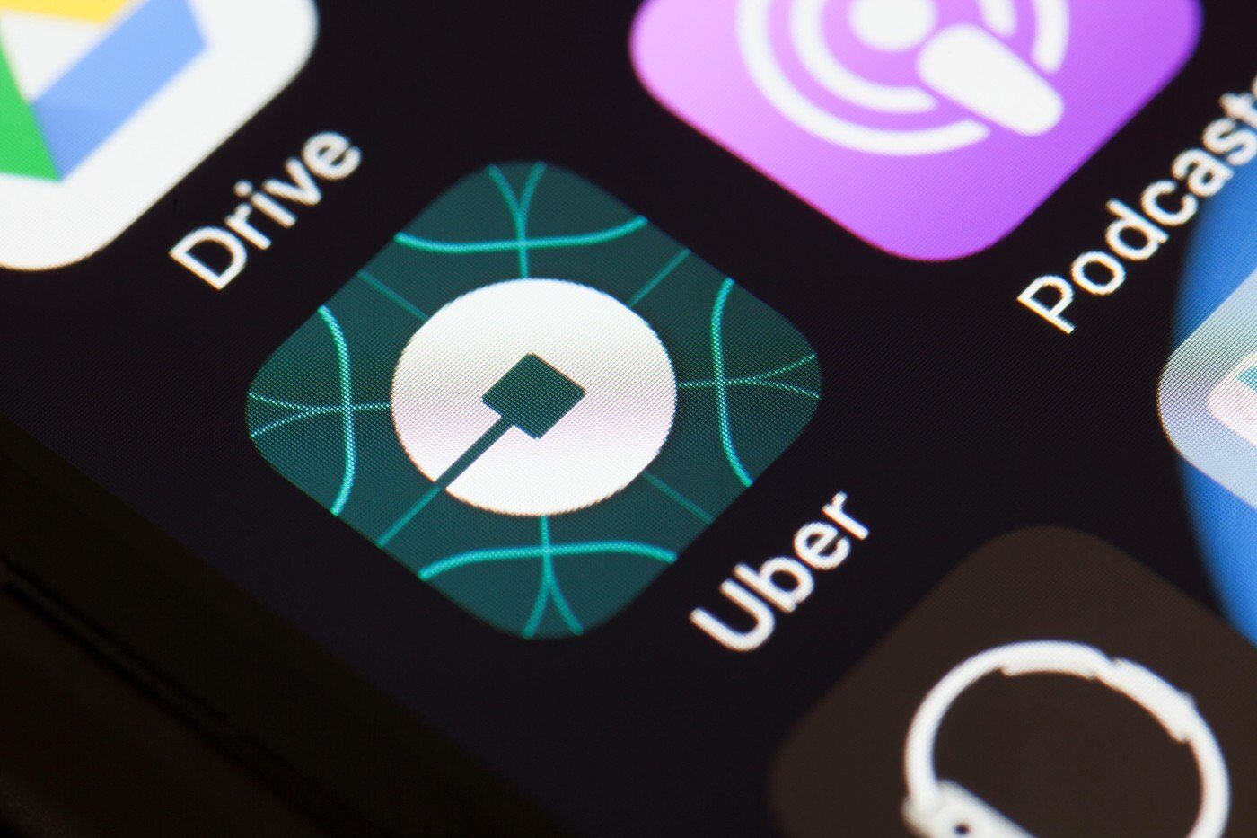 Uber în ascensiune, Tesla pierde cotă de piață