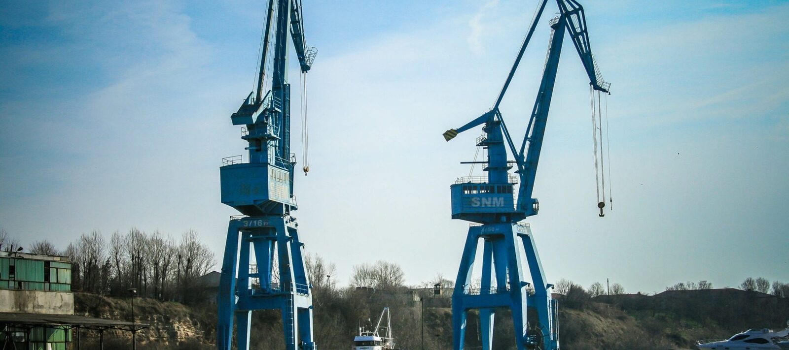 Șantierul Naval Mangalia: Administratorul judiciar dezminte zvonurile privind falimentul Paul-Dieter Cîrlănaru, CEO al CITR și administratorul judiciar al Șantierului Naval Mangalia, a negat categoric informațiile vehiculate de reprezentanții Blocului Național Sindical (BNS)