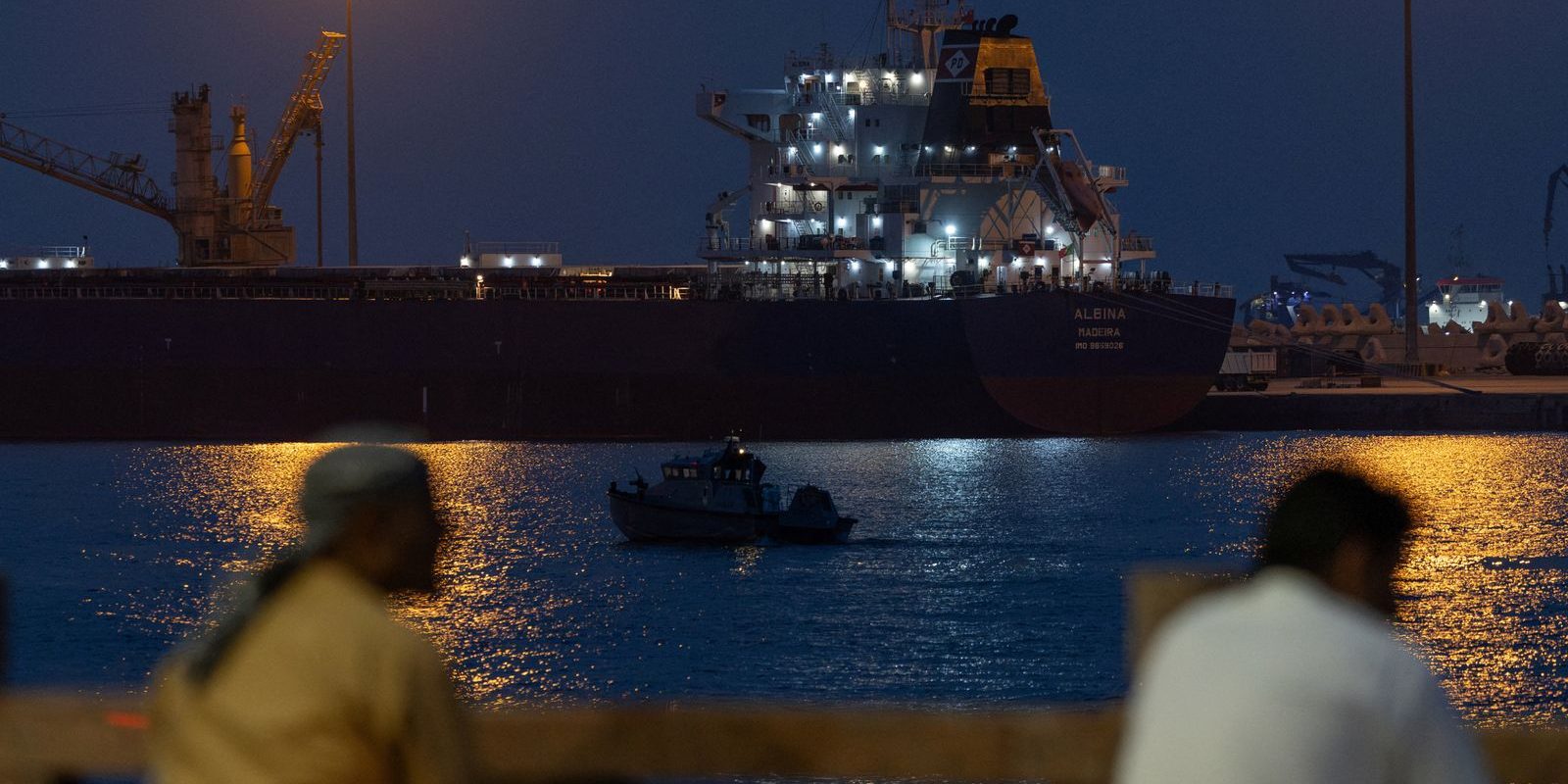 Trump ia în considerare retragerea din conflictul cu Iranul și pasează responsabilitatea pentru strâmtoarea Hormuz Washingtonul pare să-și schimbe strategia în ceea ce privește relația cu Iranul