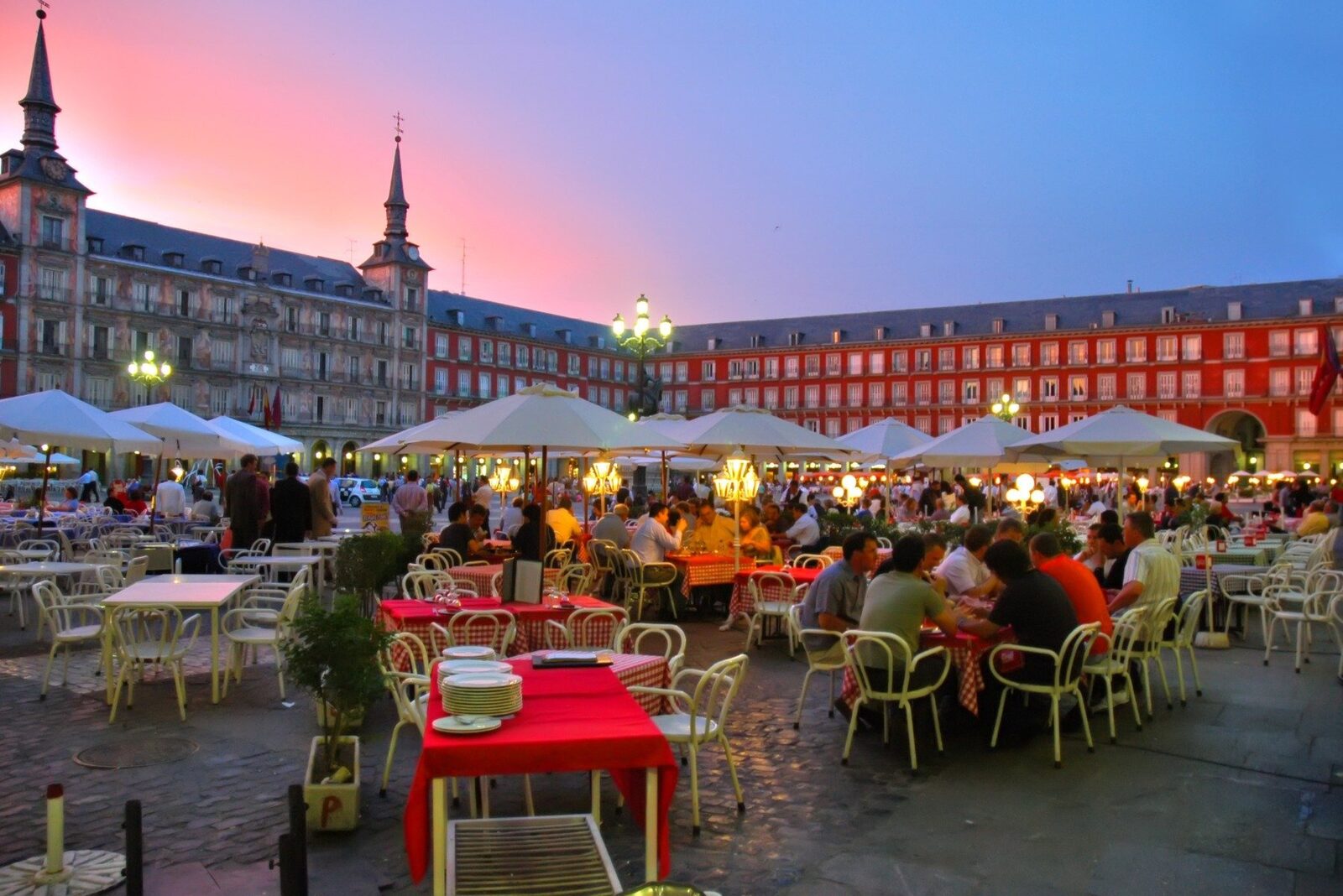 Madrid, cel mai romantic oraș european: A detronat Paris și Veneția (studiu)