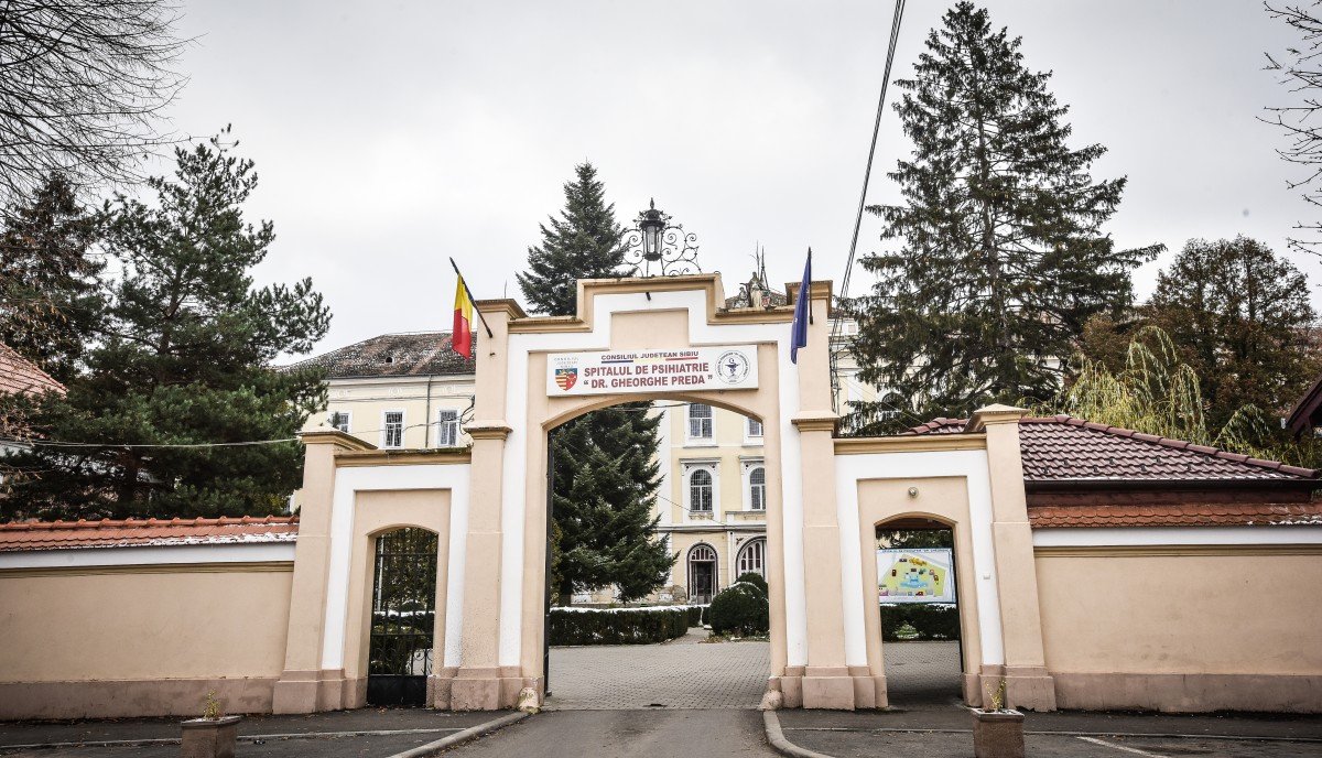 Spitalele de psihiatrie, sufocate de pacienți: Grad de ocupare „fără precedent” Situația din spitalele de psihiatrie din România este critică, cu un grad de ocupare „fără precedent”, a avertizat președintele Asociației Spitalelor Publice de Psihiatrie din România, dr