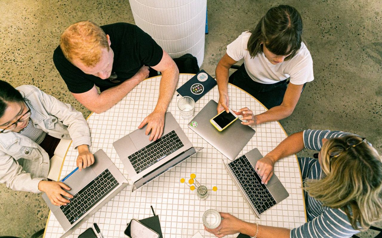 Galați, singurul județ din România cu finanțare europeană dedicată startup-urilor Județul Galați va beneficia de o linie de finanțare europeană în valoare de aproximativ 20 de milioane de euro, destinată exclusiv susținerii startup-urilor locale