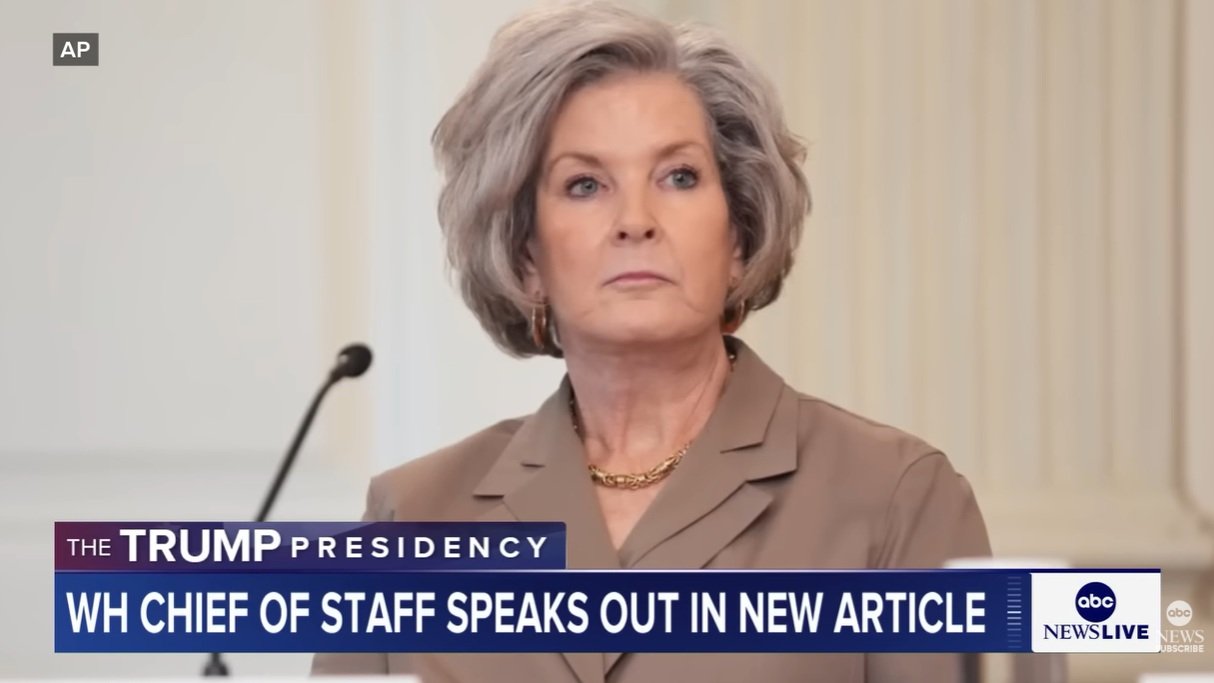 Șefa de cabinet a lui Trump, cu cancer, nu se retrage