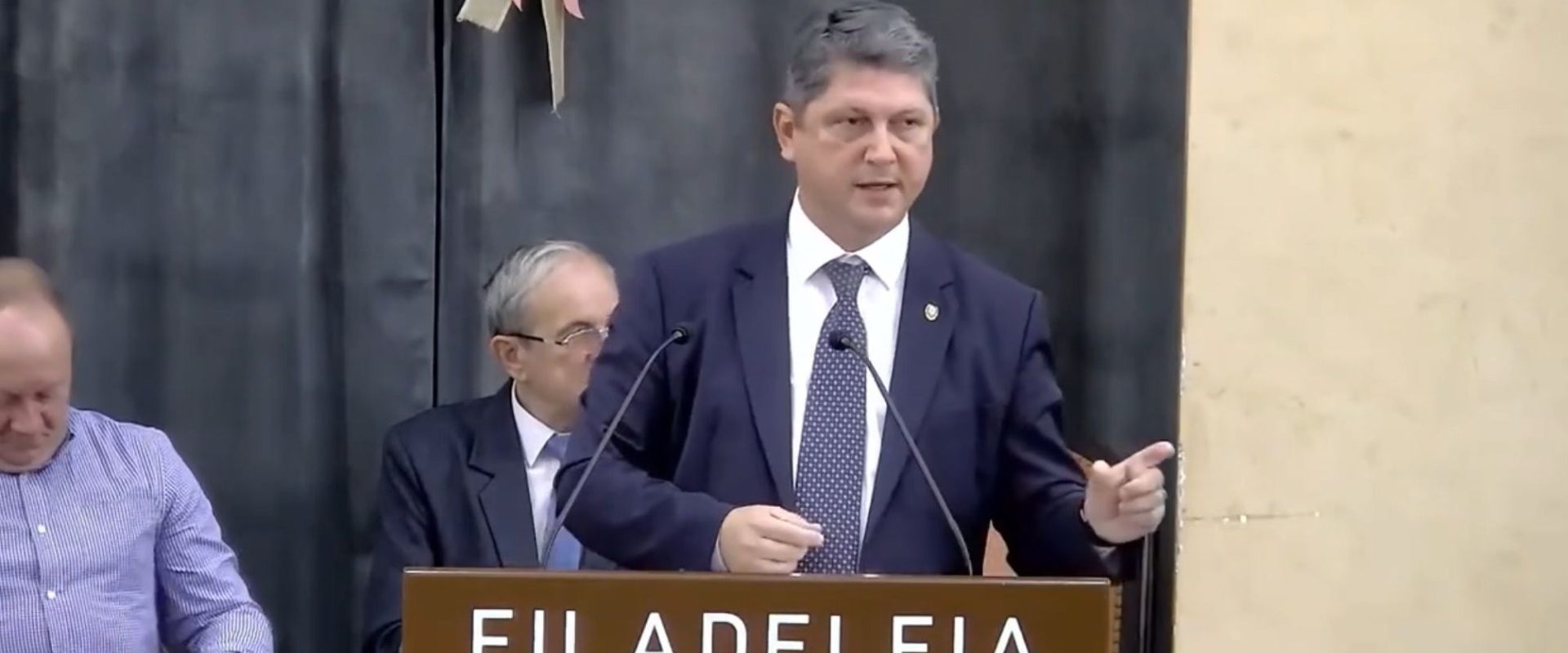 Senatorul PSD Titus Corlățean, cunoscut pentru opoziția sa față de legalizarea căsătoriilor între persoane de același sex, este acum candidat pentru funcția de Secretar General Adjunct al Consiliului Europei