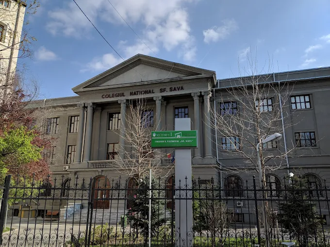 Colegiul „Sfântul Sava” din Capitală, pe cale să se separe administrativ de școala „Vasile Alecsandri” Colegiul Național „Sfântul Sava” și Școala Gimnazială „Vasile Alecsandri” din centrul Capitalei sunt pe punctul de a-și delimita proprietățile