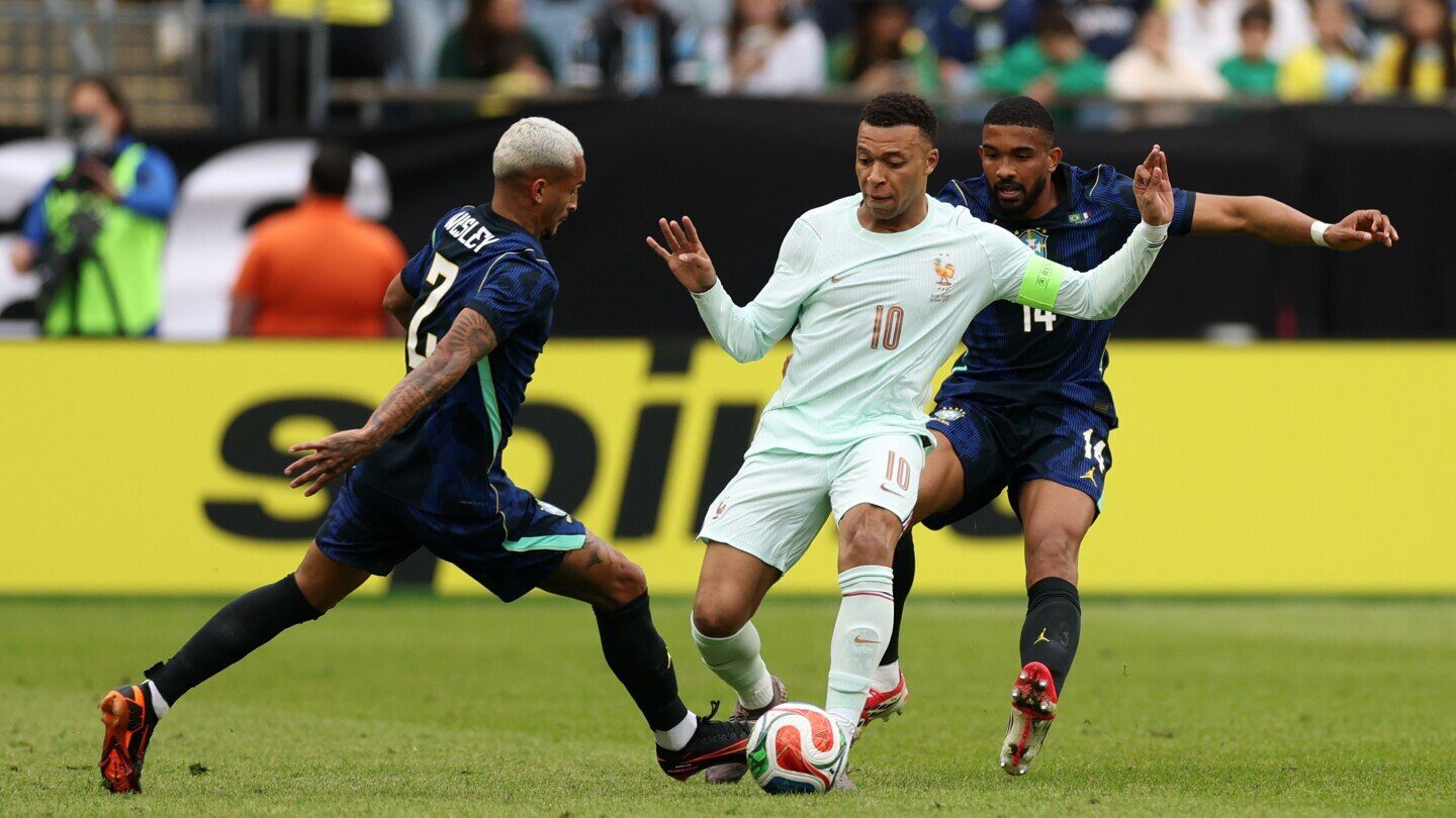 Mbappe a marcat pentru Franța într-un amical de gală cu Brazilia Foxborough, Massachusetts – Franța a învins Brazilia cu scorul de 1-0 într-un meci amical disputat joi, în Statele Unite ale Americii
