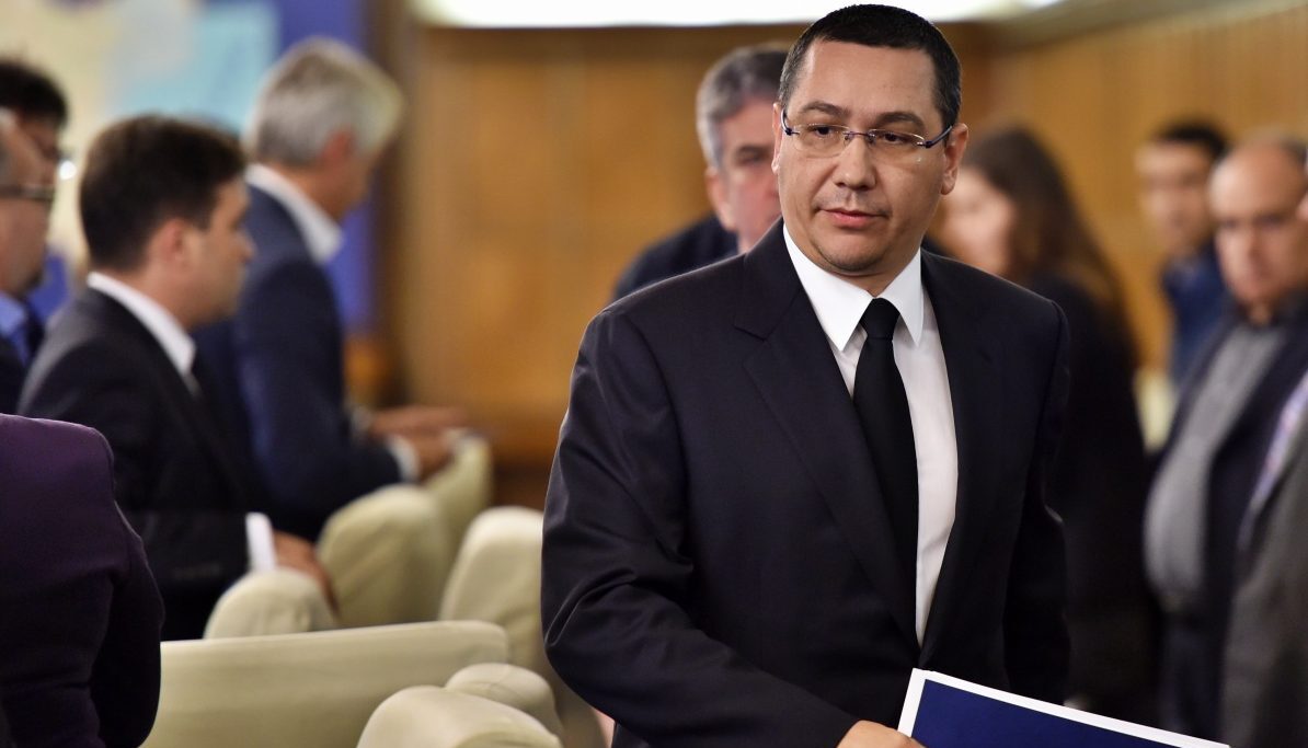 Fiica lui Victor Ponta, adusă din Abu Dhabi cu un avion pentru elevi? Potrivit unor surse apropiate familiei, Irina Ponta, fiica fostului premier Victor Ponta, ar fi fost repatriată de la Abu Dhabi cu un avion care transporta elevi din județul Vrancea
