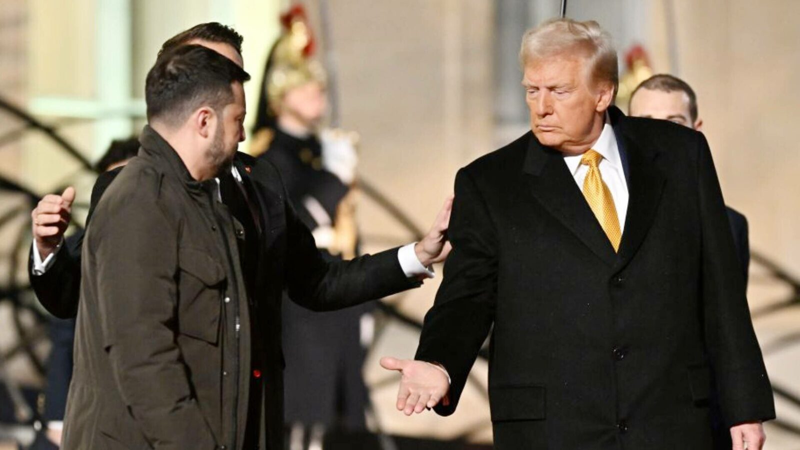 Zelenski își exprimă îngrijorarea privind sprijinul american, pe fondul conflictului din Orientul Mijlociu Președintele ucrainean Volodimir Zelenski a subliniat importanța menținerii sprijinului Statelor Unite ale Americii în războiul cu Rusia, în contextul în care criza din Orientul Mijlociu pare să atragă tot mai mult atenția factorilor de decizie de la Washington
