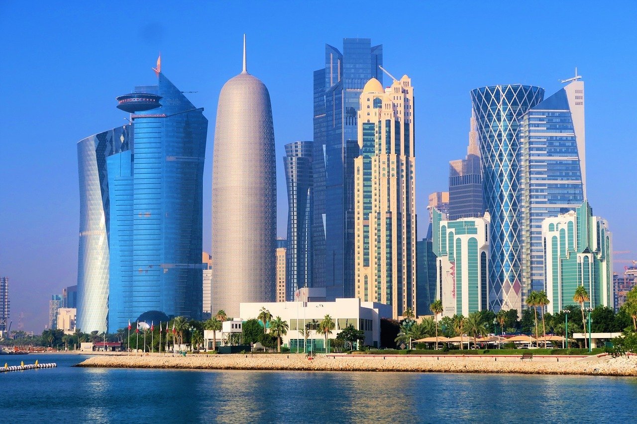 Qatar a atacat Iranul, sauditii pregătesc represalii (surse)