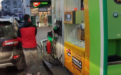 Guvernul PLAFONEAZĂ prețurile la carburanți: Măsura e valabilă până pe 30 iunie