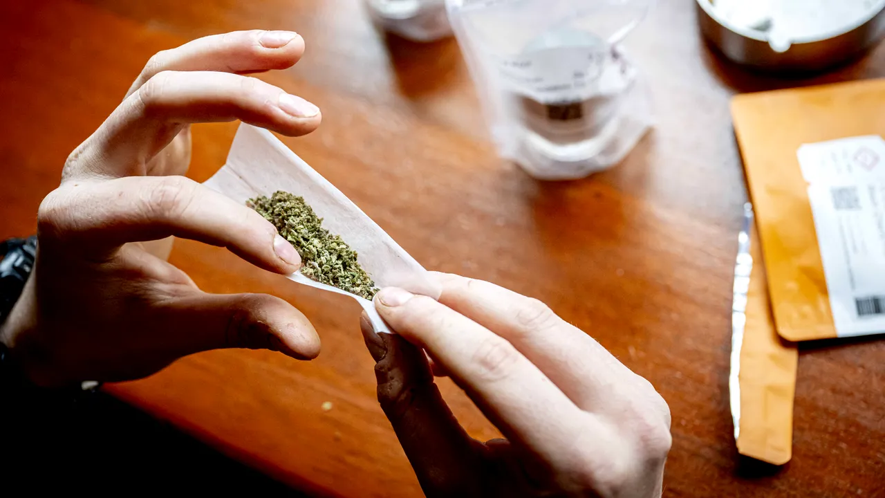 Centru gratuit pentru tinerii dependenți de droguri, deschis în București