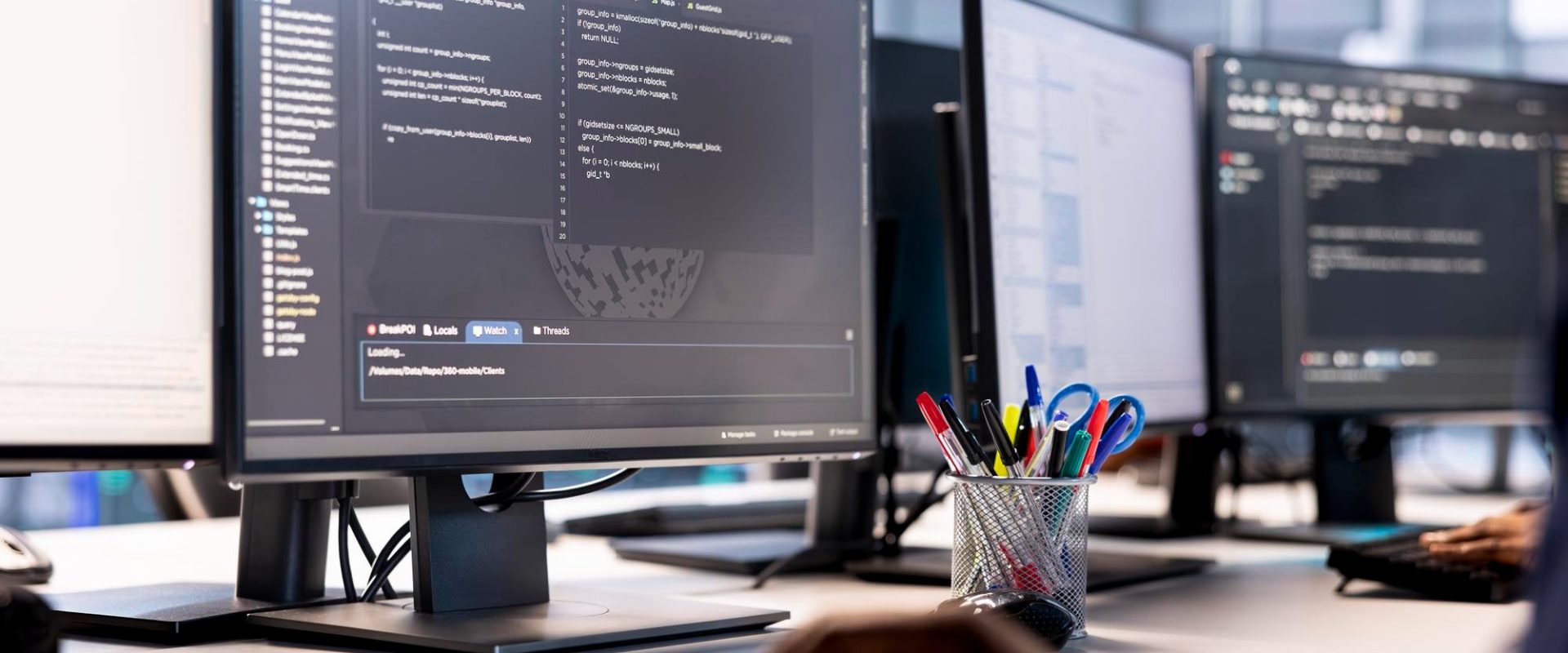 Industria tech, în plină revoluție: concedieri masive și investiții masive în inteligența artificială Companiile de tehnologie din întreaga lume se confruntă cu o perioadă de transformare majoră, caracterizată de reduceri de personal și investiții masive în inteligența artificială