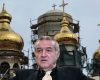 Becali, buncăr antiatomic sub biserica din Pipera: Patronul FCSB, șantierist în Postul Paștelui