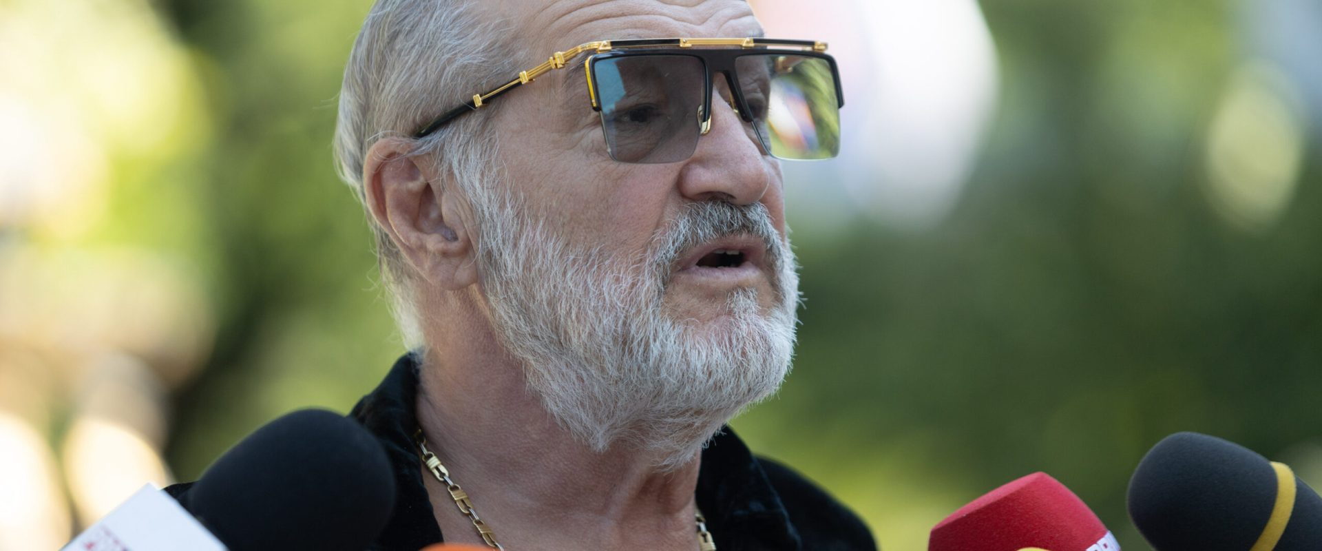 Becali, lăsat pieton de Poliție: A fost prins cu viteză pe Șoseaua Pipera