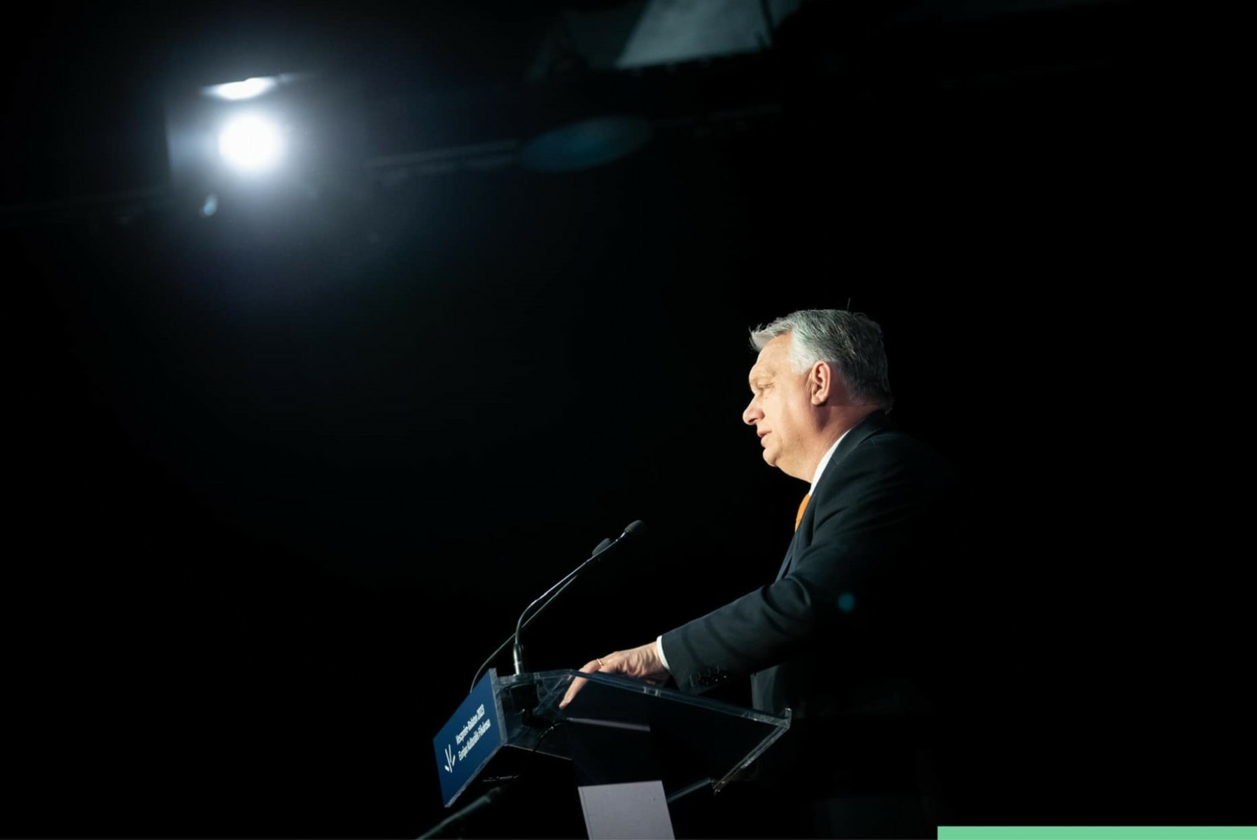 Declinul extremei drepte în Europa: Înfrângerea lui Viktor Orban schimbă totul?