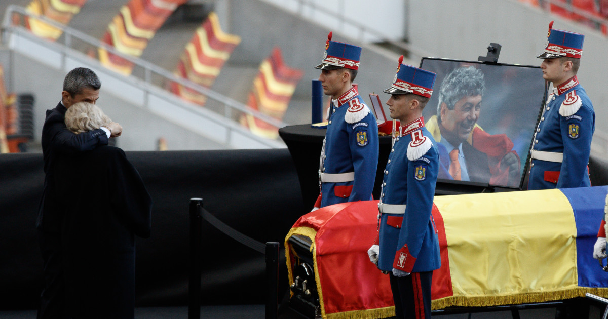 De ce NU a participat Nicușor Dan la priveghiul lui Mircea Lucescu