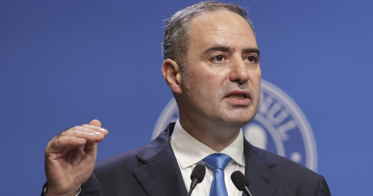 Ministrul atrage atenția: Criza politică costă. România, în pericol