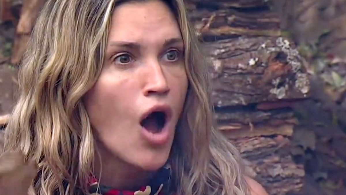 Vedeta „Sunt o Celebritate”, OUT din concurs! Colegii, în lacrimi