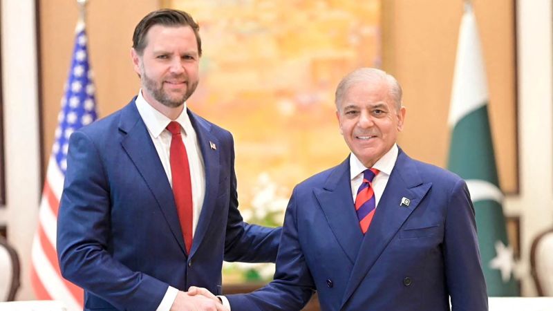 Război în Iran: Vance, întâlnire cu premierul pakistanez, anticipând discuțiile SUA-Iran