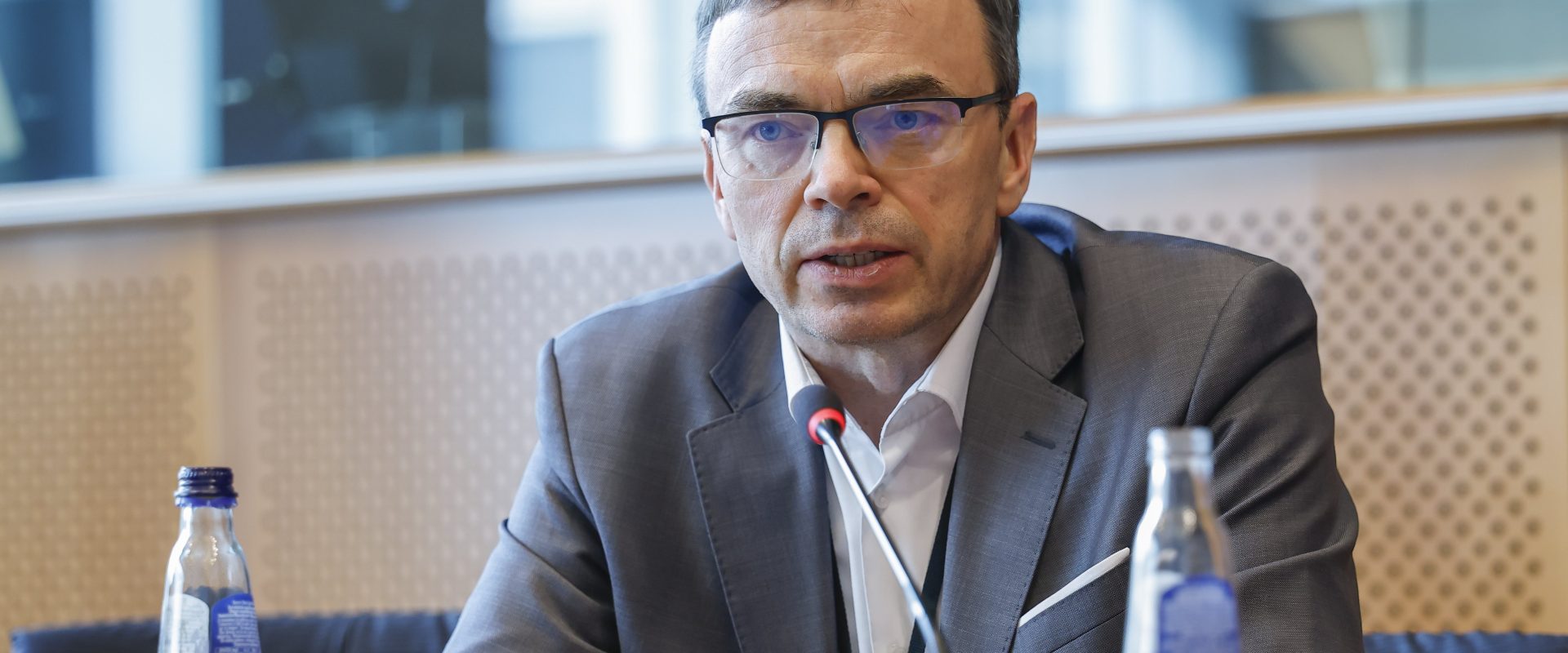 UE: Parlamentul European, sprijin ferm pentru aderarea Republicii Moldova, după Sven Mikser