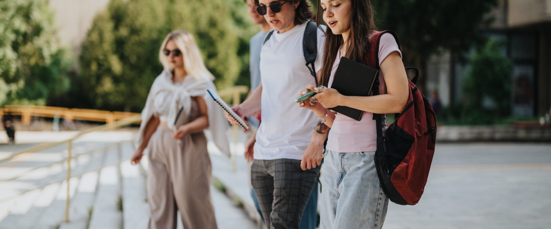 România, țara de ACASĂ: De ce tinerii o aleg și azi