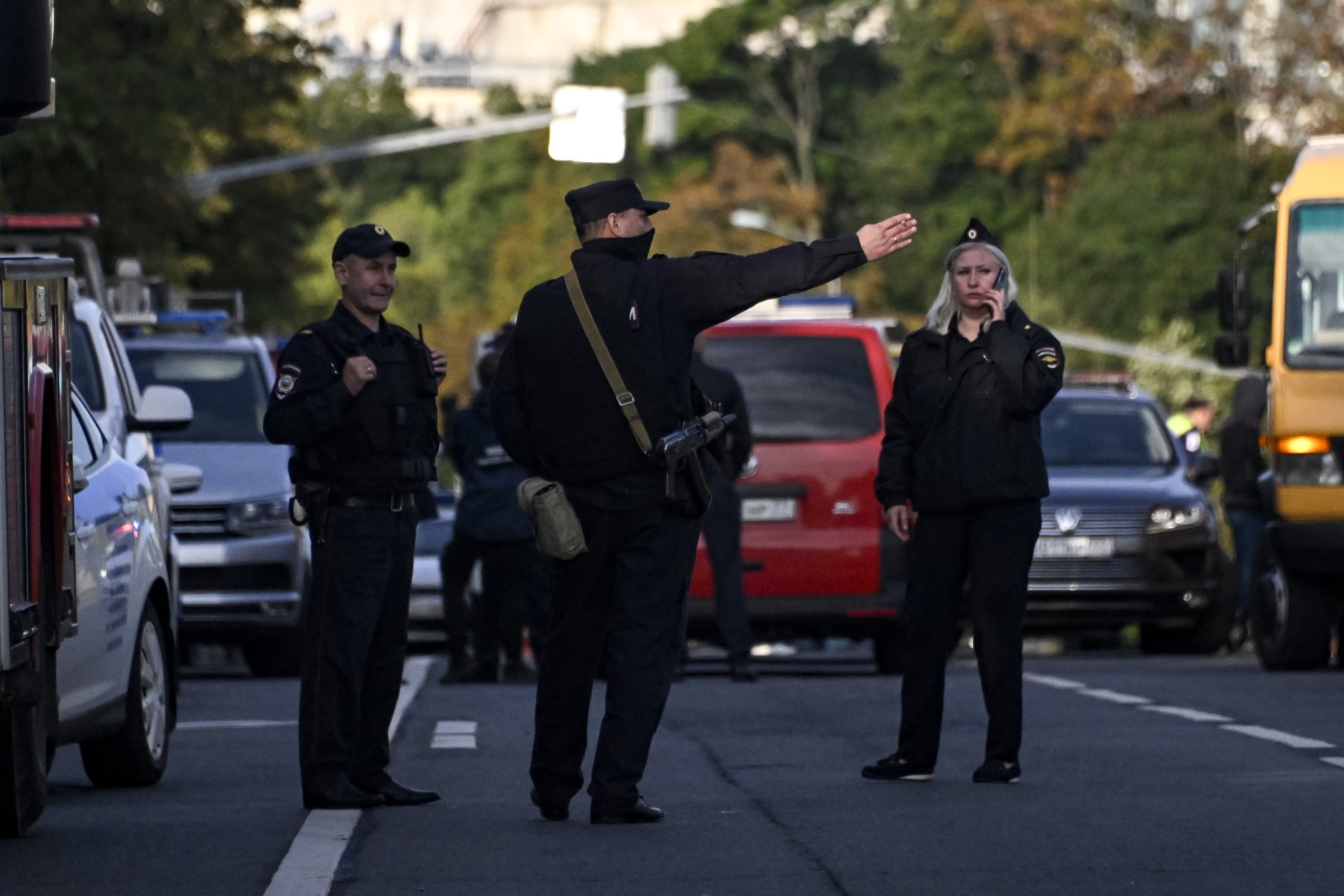 Doi polițiști, anchetați și suspendați după atacul armat din Kiev