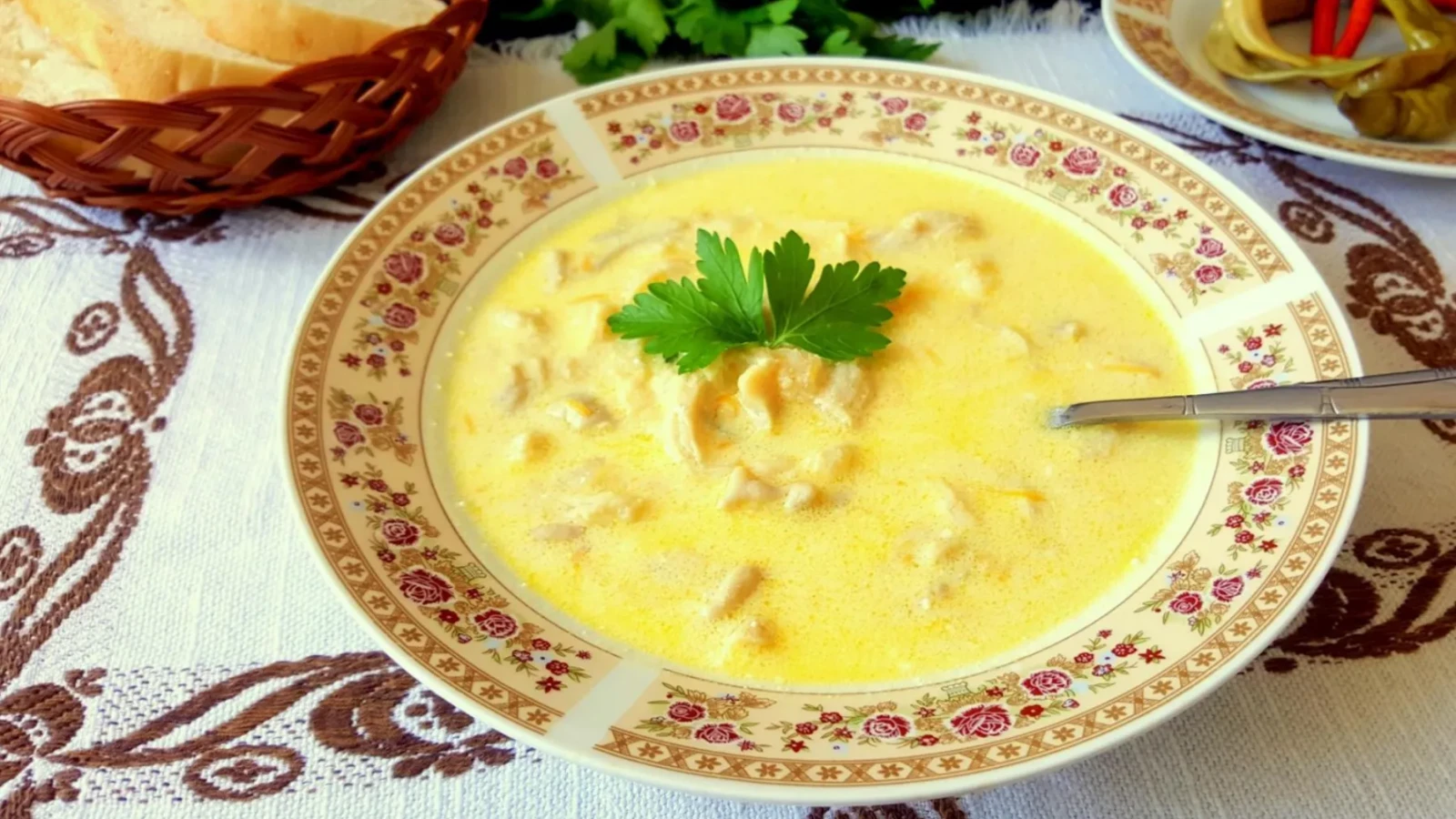 Burtă vs. Farfurie: Războiul culinar TURCO-GRECO-ROMÂN, stârnit de o ciorbă