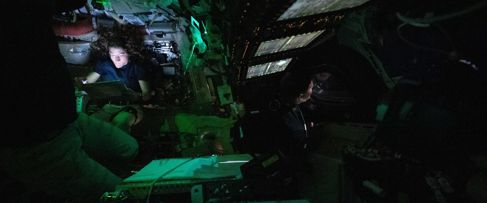 Probleme la „WC-ul spațial”: Misiunea Artemis II, cu mici obstacole „sanitare” în drumul spre Lună Călătoria astronauților din misiunea Artemis II spre Lună a decurs, până acum, fără mari incidente