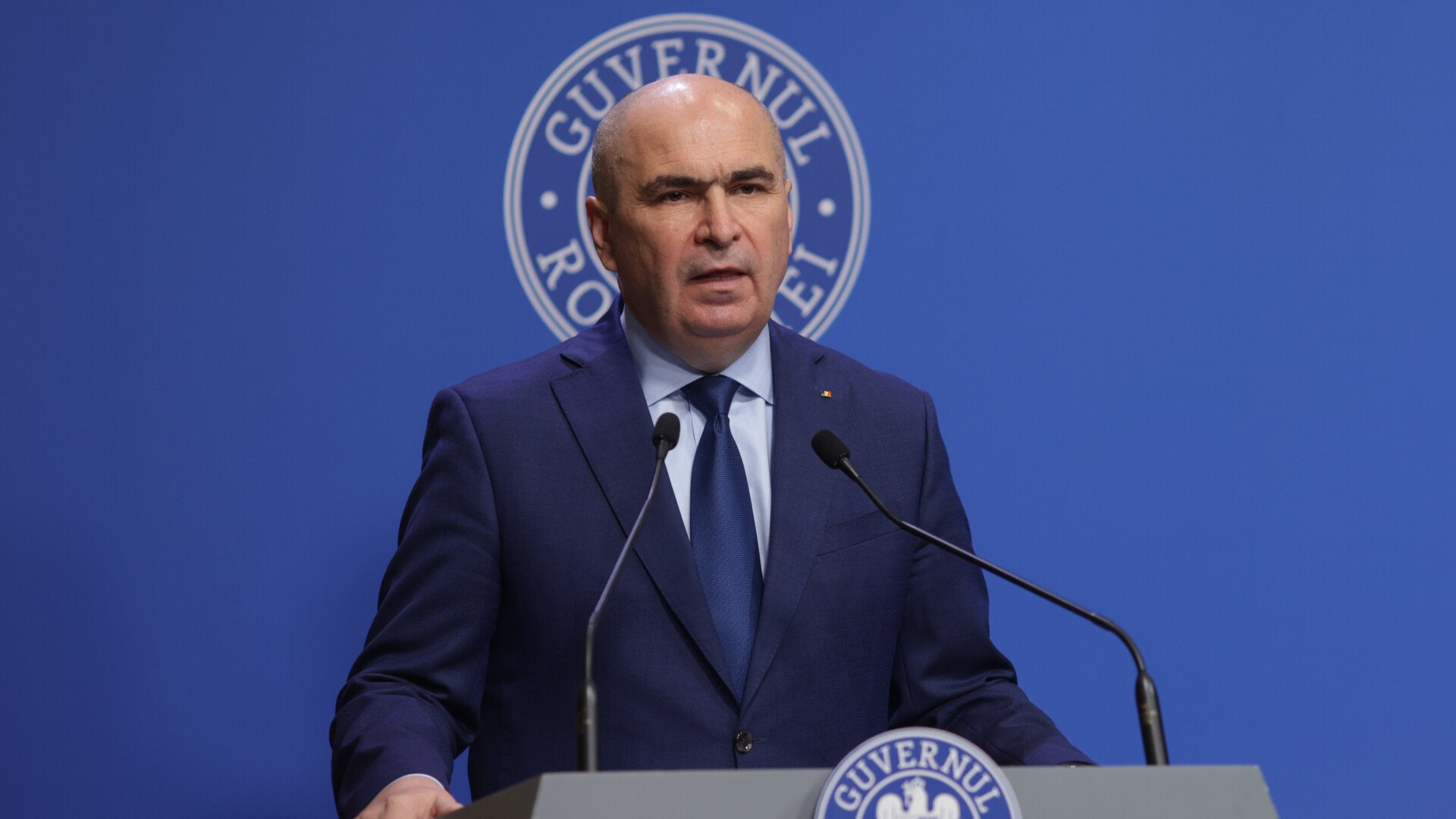 Prim-ministrul Ilie Bolojan și ministrul Energiei, Bogdan-Gruia Ivan, vor aborda proiectele din domeniul energetic într-o conferință de presă programată pentru astăzi, la ora 18:00