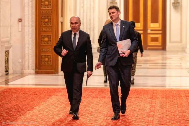 Abrudean: Reformele lui Bolojan au deranjat. Viitorul: Reforme sau trecut, la pensiile speciale?